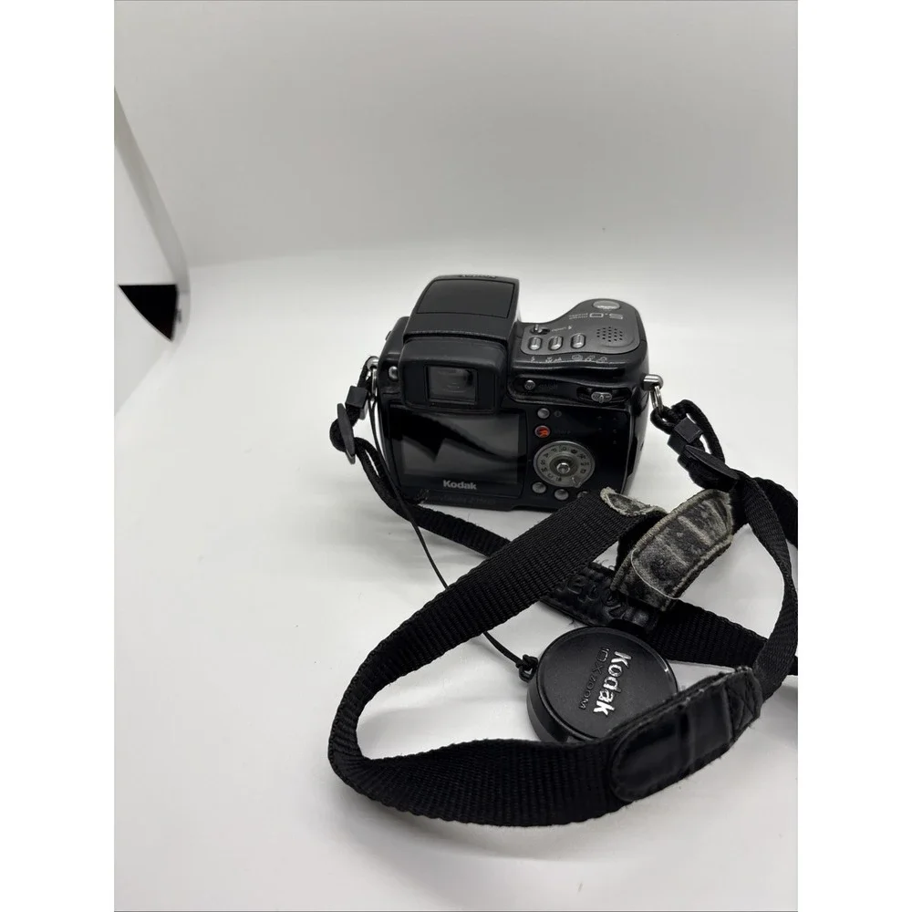 Kodak EasyShare Z7590 5MP Digital Camera Black 10x Optical Zoom UNTESTED